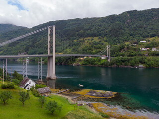 Obraz premium Suspension bridge across the fjord