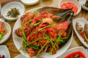 해물찜, 주꾸미해물찜, 해물모듬찜, 오징어해물찜
낙지해물찜