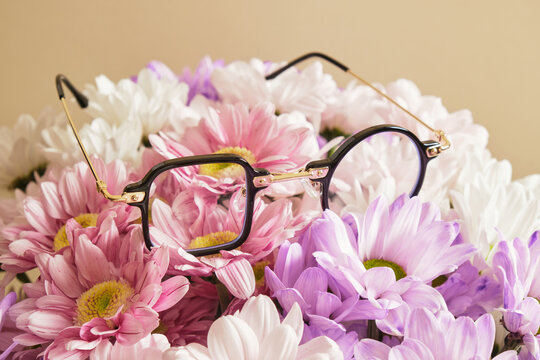 creative eyeglasses and flowers, unhackneyed eye glasses frames