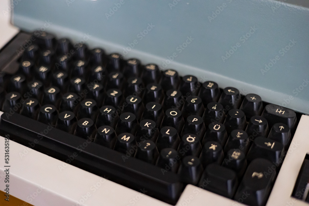 Fototapete old typewriter. close-up keyboard of an old typewriter from the 70th - 80th.