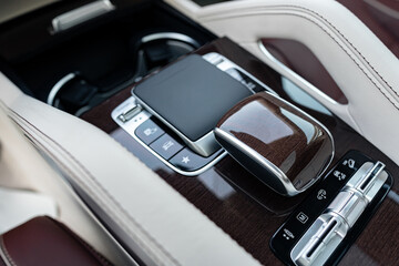 Obraz premium Close up details of a modern luxury car interior