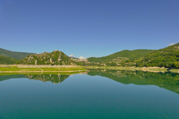 Lago di Turano, Castel di Tora. Lazio, Rieti