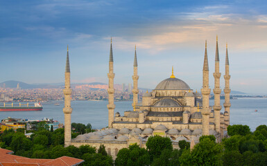 Fototapeta na wymiar The Blue Mosque (Sultanahmet Camii) in Istanbul. Istanbul, Turkey.
