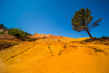 Fototapeta na wymiar View of the Colourful Ochres of the French Provencal Colorado in Rustrel France