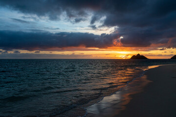 Obraz premium sunset over the sea