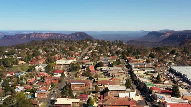 Aerial Panning Over Katoomba Town In Australian Blue Moutains – 4k.
