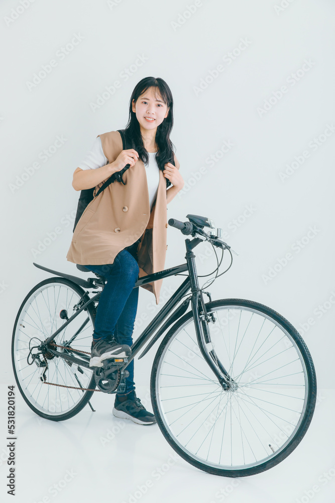 Poster 自転車に乗る女性　bicycle