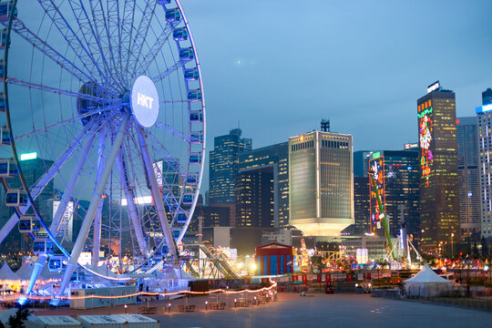 HONG KONG - CIRCA JANUARY, 2016: Ferris Wheel in Hong Kong at twilight. The Hong Kong Observation Wheel is located in Central, Hong Kong.