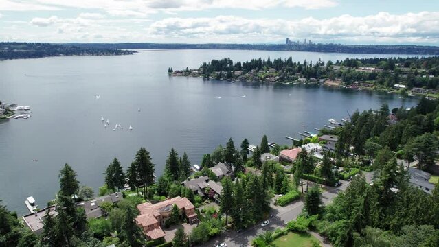 Aerial Pan of Luxury Waterfront Homes in Meydenbauer Bay Bellevue