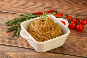 Jewish eggplant dip with oil