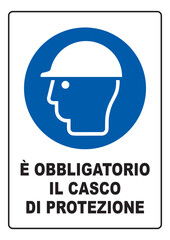 E' Obbligatorio Il casco di protezione, ponteggi, edifici, aziende, cantieri, città, palazzi, opere murarie, architettura, sicurezza, norme