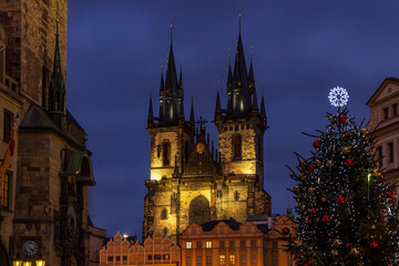 Fototapeta premium Old Town Square at Christmas time, Prague, Czech Republic
