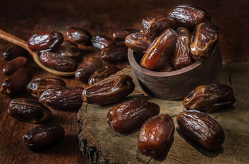 ripe dates