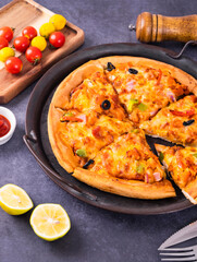 pizza with mushrooms and tomatoes