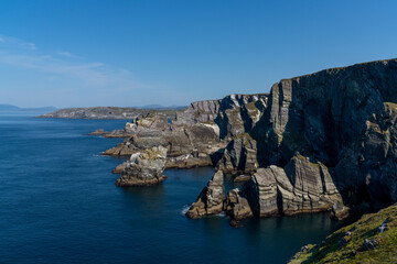 Fototapeta na wymiar landscape of the cliffs and coast of the Mizen Peninsula in western Ireland
