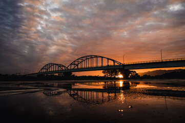 不気味な夕焼け