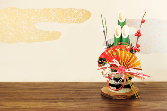 正月飾りの門松を部屋に飾る豪華な年賀状背景