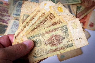 Strengthening the currency. Decrease in interest rates on loans. Sale for ruble.