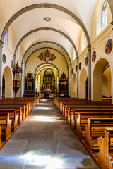 Fototapeta na wymiar Église Saint-Théodule de la Cité médiévale de Gruyères en Suisse