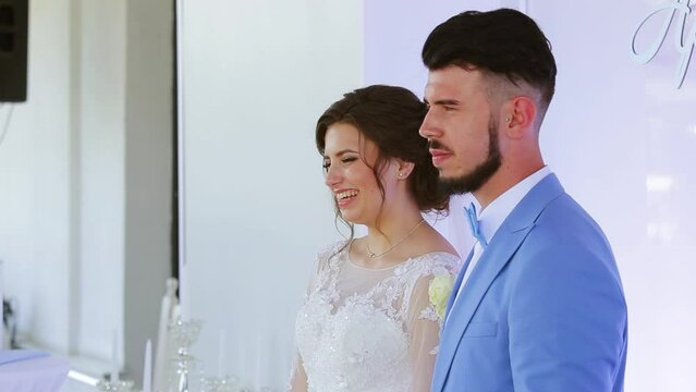 The bride crying with happiness. Ceremony
