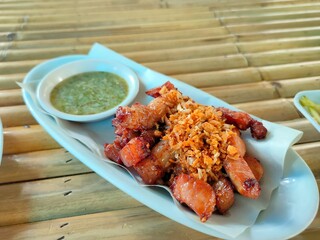 Fried pork with dipping sauce