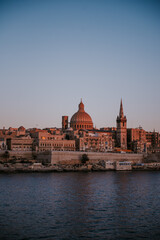 Fototapeta premium Valletta o zachodzie