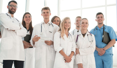 Fototapeta na wymiar group of diverse medical staff standing together.