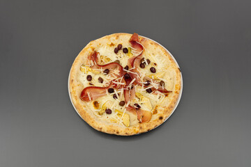 Pizza, Mozzarella,  verdure, olive, nere, olive nere, carciofini, sott'olio, carciofi, credo,...