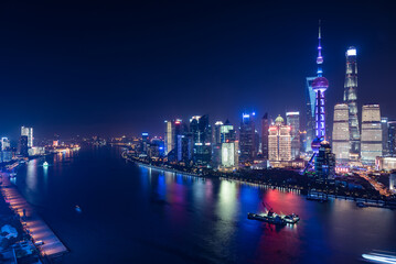 Fototapeta premium Nightscape of Lujiazui skyline from the Bund, Shanghai, China.