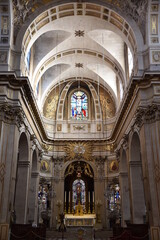 Nef de Saint-Louis-en-l'Ile à Paris. France