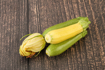 Raw baby organic zucchini heap