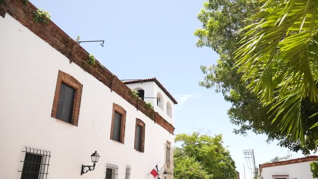 zona colonial ventanas azul