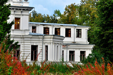 Moscow is the capital of Russia, a city of federal significance, the administrative center of the Central Federal District and the center of the Moscow Region, which is not a part of it.