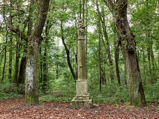 small field chappel cristian cross