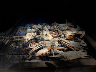 blue crab cooked on the grill