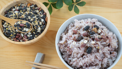 雑穀米(十五穀米)・日本の食卓