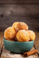 Bowl with rain cookies. In Brazil known as 