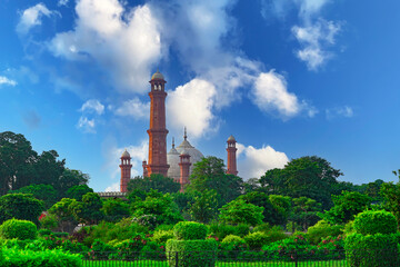 Fototapeta na wymiar Beautyfull Badshai Mosqu ,Lahore ,Pakistan,Historical place