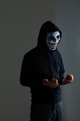 果物泥棒　fruit thief	