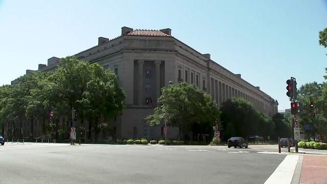 DOJ DEPARTMENT OF JUSTICE BUILDING