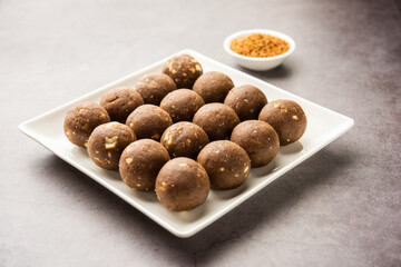 Fenugreek or methi ke Laddu, laddo or laddoo or sweet mithai balls for boosting immunity in winters