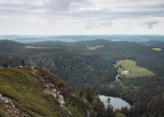 Fototapeta na wymiar Blick vom Feldberg in die Landschaft