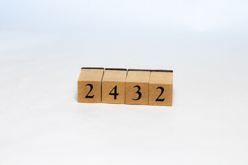 木ブロック　数字　Number　2432