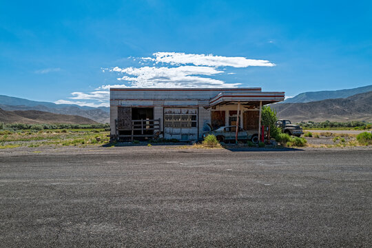 An abandonded service station in the desert in southwestern Utah