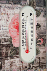 thermometer for temperature control on decorated tile