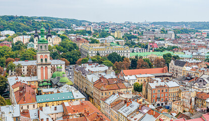 Fototapeta na wymiar Panorama of the old city in Lviv, Ukraine.