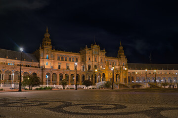 Night photograph of the plaza de españa in seville.