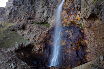 Fototapeta na wymiar Waterfall in Mount Aragats