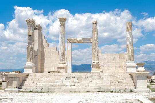 Laodikeia ancient city ruins in Pamukkale, Denizli, Turkey.