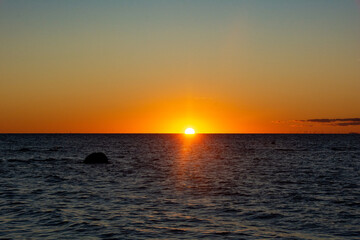 Fototapeta premium Sunset over the sea